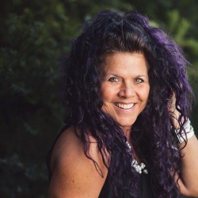 In Memory Tribute for Kari Whitman